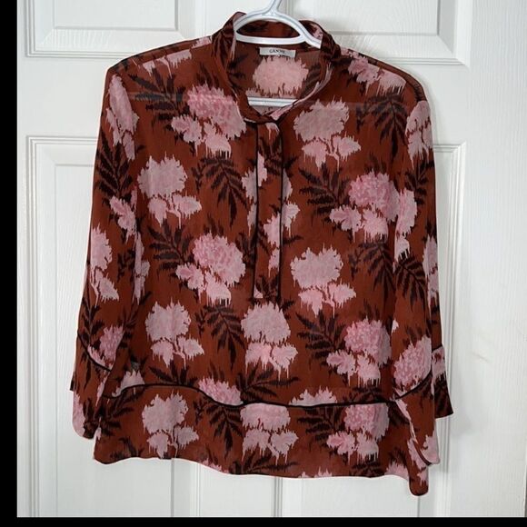 Ganni Floral print 3/4 sleeve with mock neck button closure viscose top- XL - Picture 5 of 5